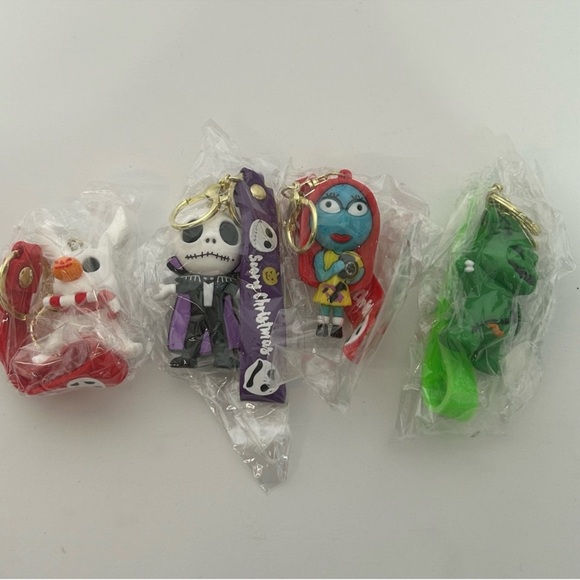 Disney's Nightmare Before Christmas Rubber Keychain Set of 4 NEW - Picture 10 of 12